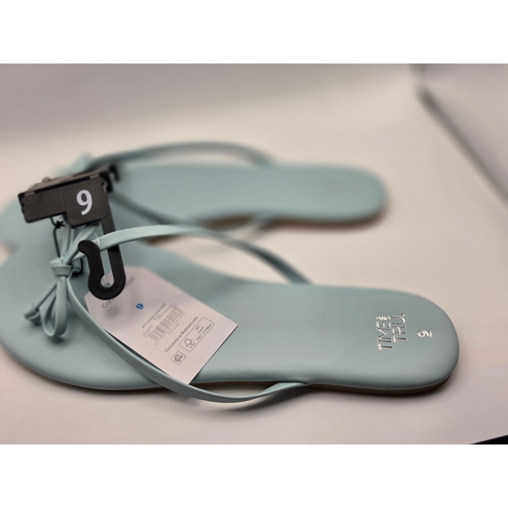Time and Tru Women Barely There Bow Sandals Light Blue Flip Flops Size 9 NEW